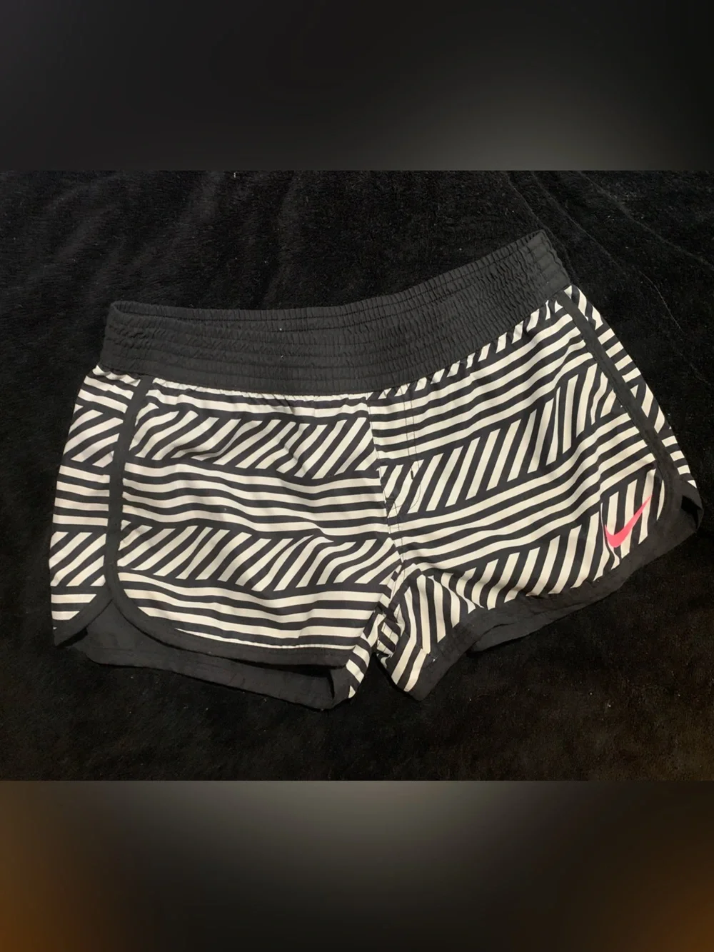 Bundle of 4 Nike and Underwear shorts Size M